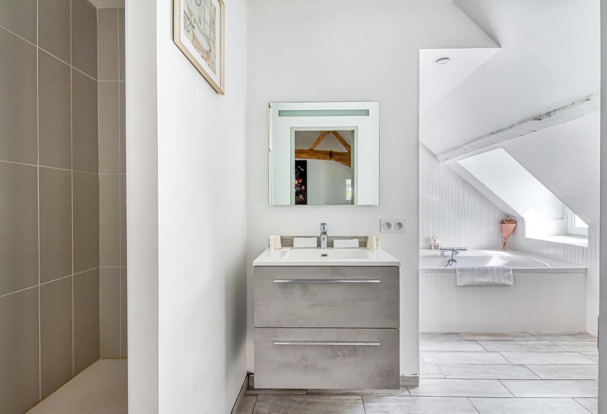 La Fontaine Du Mont Hotel Murs-Erigne ภายนอก รูปภาพ