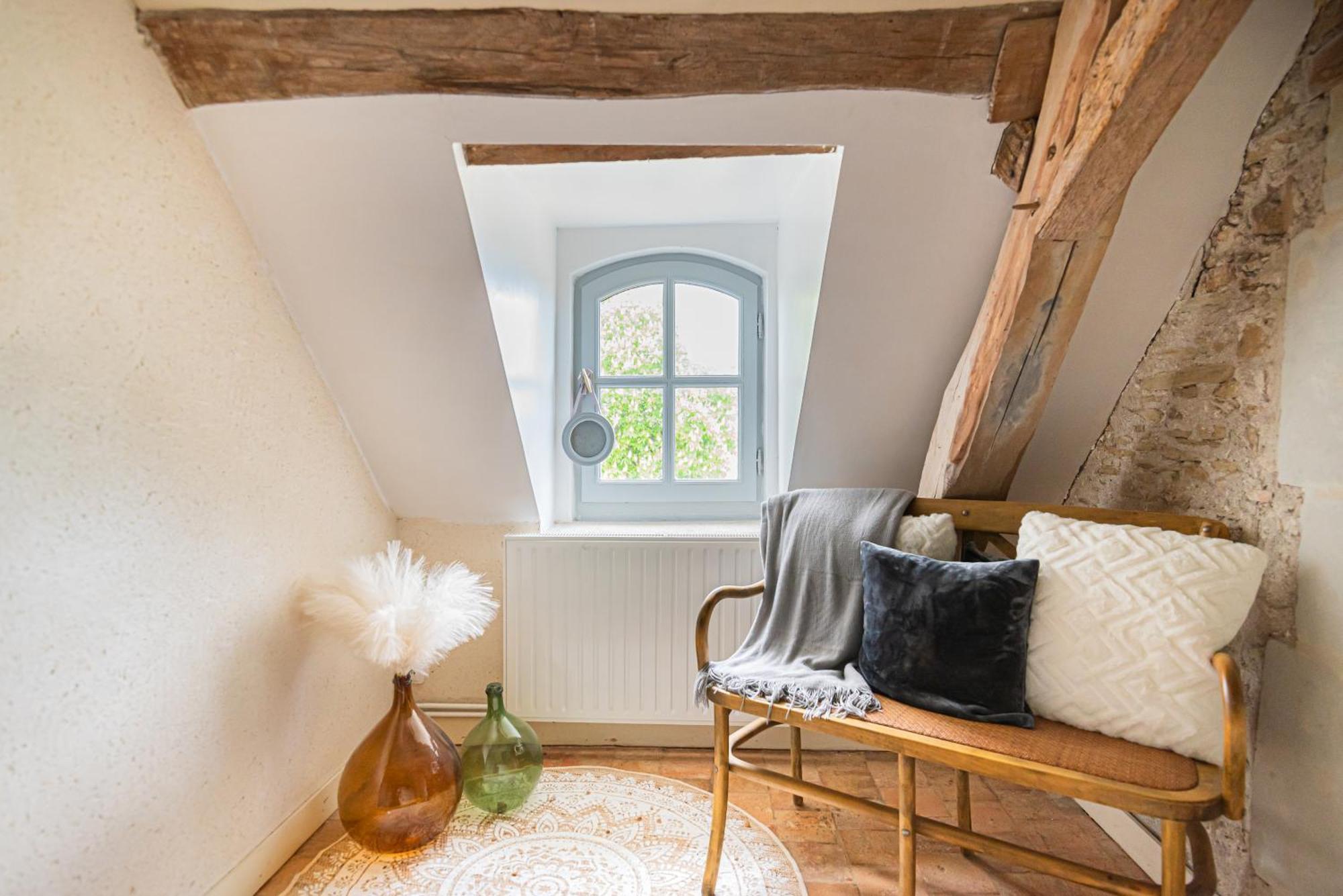 La Fontaine Du Mont Hotel Murs-Erigne ภายนอก รูปภาพ