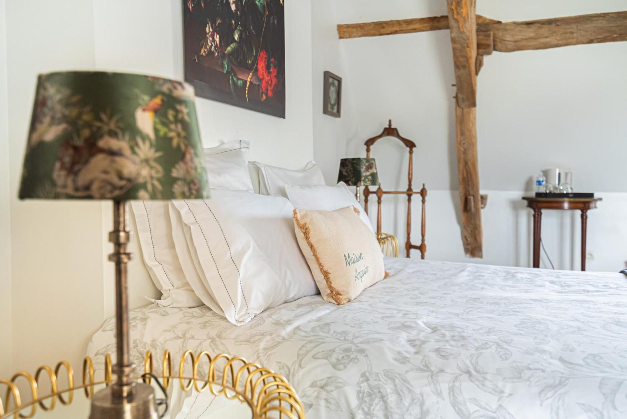 La Fontaine Du Mont Hotel Murs-Erigne ภายนอก รูปภาพ